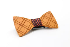 Red Stars Crossed Wooden Bow Tie