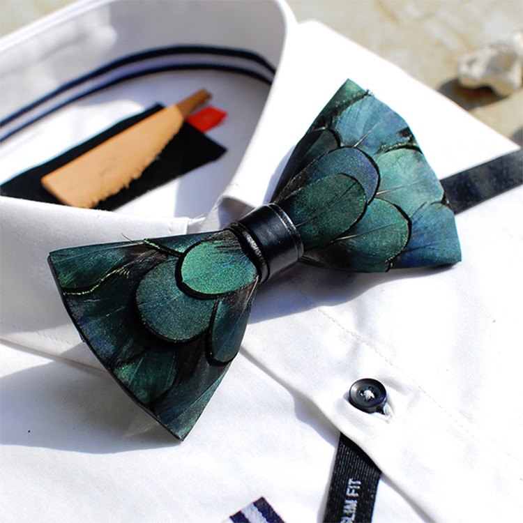 Green Feather Bow Tie - Bowties - 1